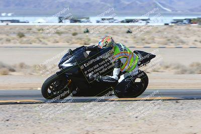 media/Feb-04-2024-SoCal Trackdays (Sun) [[91d6515b1d]]/7-Turn 9 Inside (1140am)/